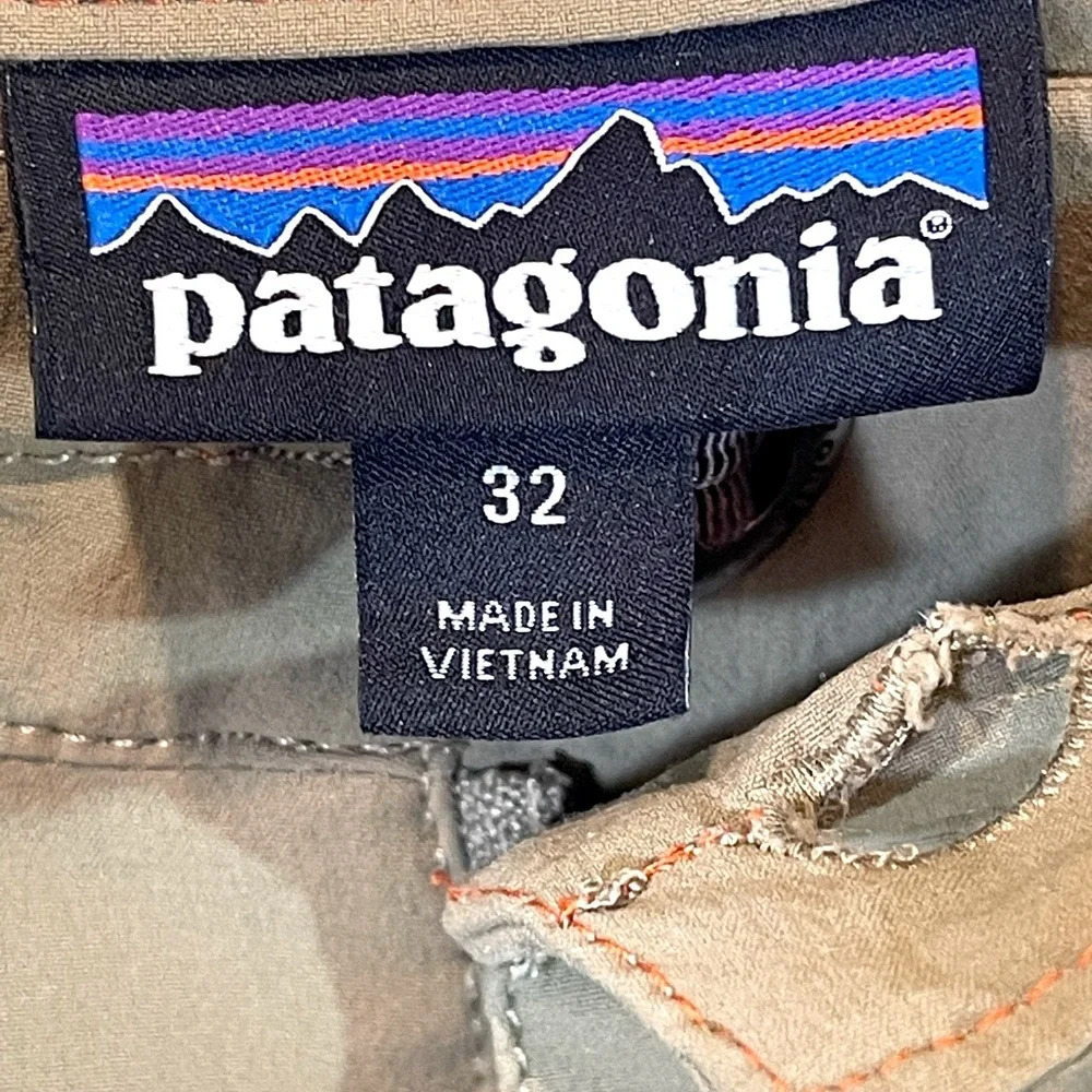 Patagonia  men's Tribune Shorts 32 - Picture 6 of 9